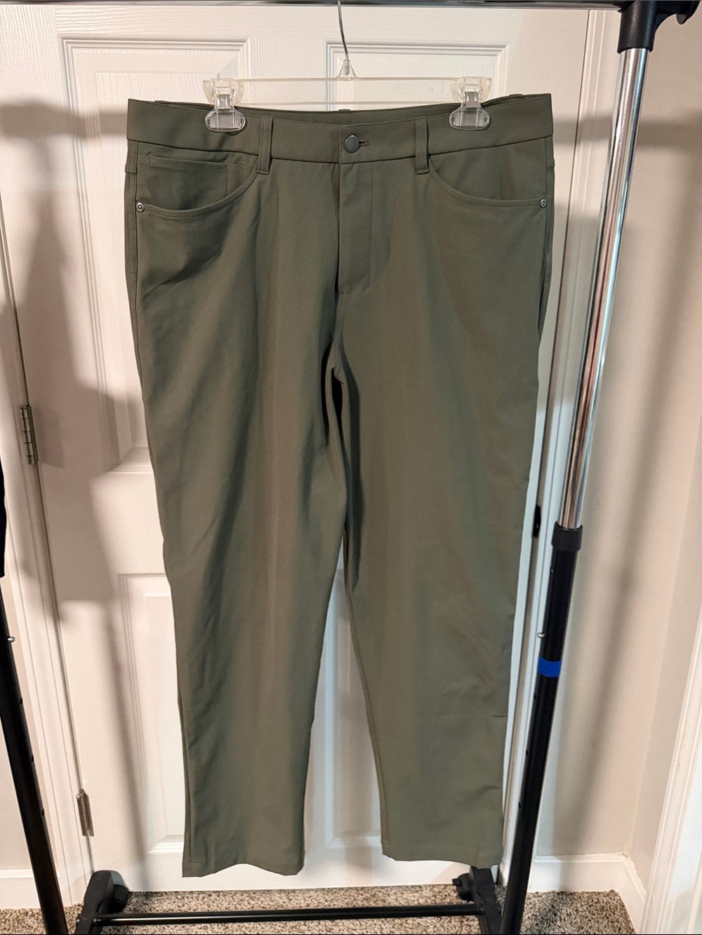 lululemon athletica Olive Chino-Style Stretch Pants